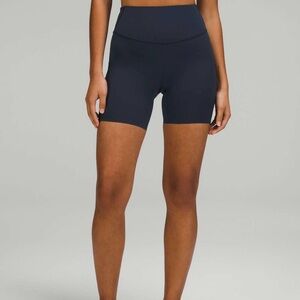 Lululemon Navy Blue Base Pace High Rise Shorts 6” Inseam Women’s Size 12